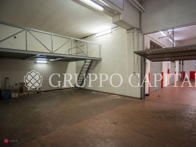 Garage/Posto auto in Vendita in Via Lemonia 203 a Roma