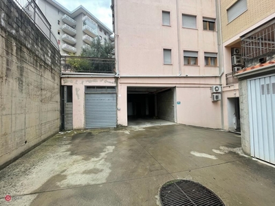 Garage/Posto auto in Vendita in Via Luigi de Franco a Cosenza
