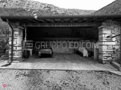 Garage/Posto auto in Vendita in Via Rovereto a Dolcè