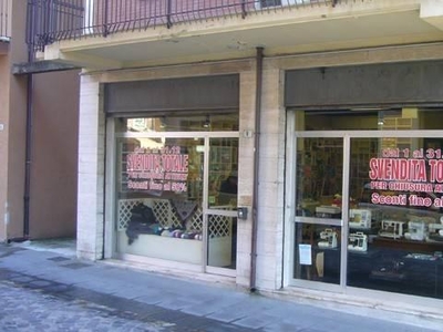 Negozio in vendita a Morciano Di Romagna