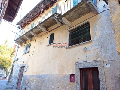 Palazzo in Via marconi 14, Vignone, 10 locali, 2 bagni, 225 m²