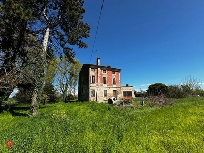 Rustico/Casale in Vendita in Corso Arnaldo Fraccaroli a Villa Bartolomea