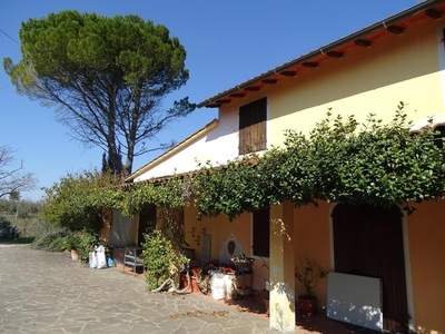 Rustico con giardino, San Miniato calenzano