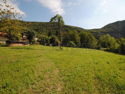 Terreno edificabile Cornedo Vicentino Vicenza