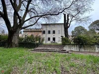 Villa in Vendita in a Tregnago