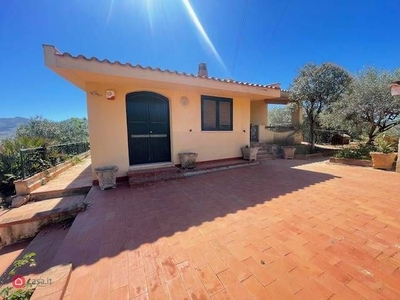 Villa in Vendita in Via Bellacera 32 a Santa Flavia