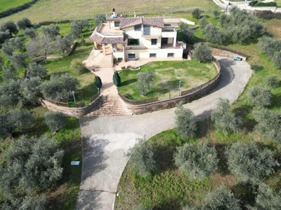 Villa unifamiliare, ottimo stato, 400 m², Fiano Romano