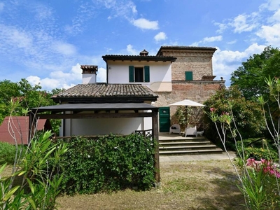 Villa unifamiliare via Porrettana, Borgonuovo, Sasso Marconi