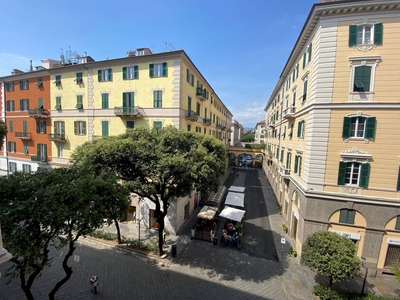 Vendita Appartamento Corso Italia, Savona
