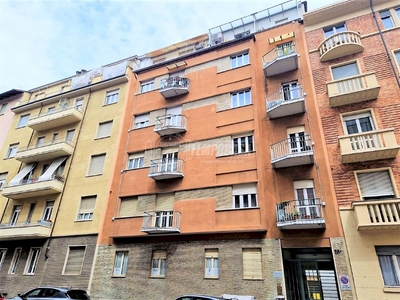Vendita Appartamento Via arona, 28/B, Torino