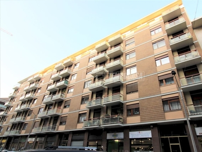 Vendita Appartamento Via Barletta, 136, Torino
