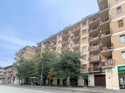 Vendita Appartamento Via venaria, 75, Torino