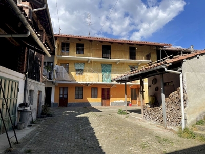 Vendita Casa indipendente Via Balbo, 13, Torre Canavese