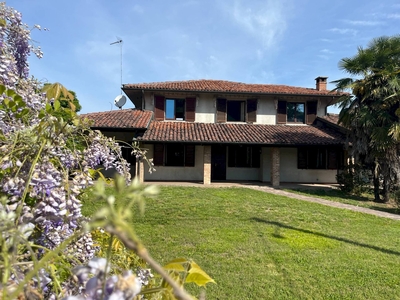 Vendita Villa Unifamiliare via Mairano, Montechiaro d'Asti