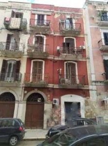 Appartamento all'asta via Giovan Battista Trevisani 164, Bari