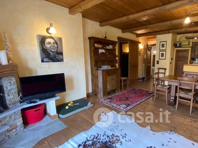 Appartamento in Affitto in Via Cesana a Sestriere