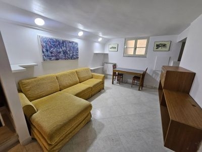Appartamento in Affitto in Via Ermanno Ferrero a Roma
