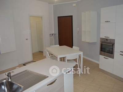 Appartamento in Affitto in Via Filippo del Ponte a Varese