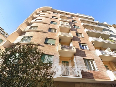 Appartamento in Affitto in Via Tripoli a Roma