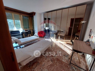 Appartamento in Affitto in Viale Cavour 142 a Ferrara