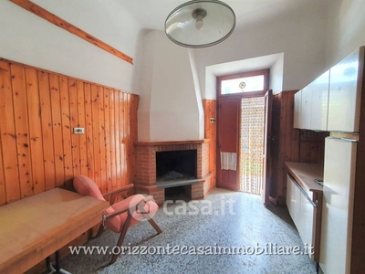 Appartamento in Vendita in a Ascoli Piceno