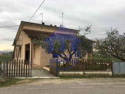 Casa indipendente in vendita a Savignano Sul Rubicone