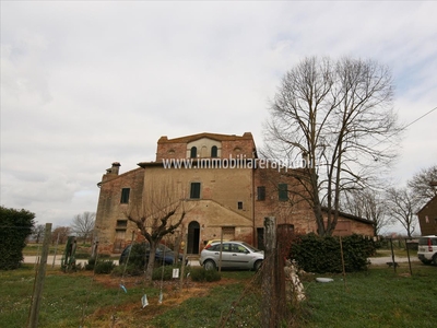 Casale in vendita a Montepulciano