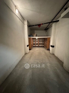 Garage/Posto auto in Affitto in Via Soncin a Padova