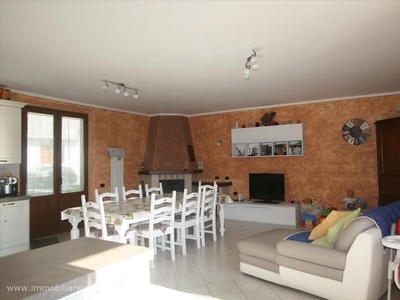 Villa a schiera in vendita a Sinalunga