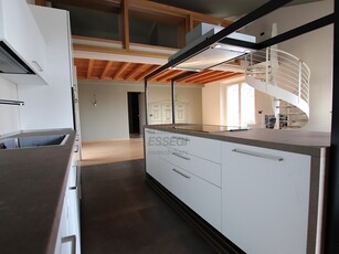 Appartamento in Affitto a Lucca, 1'290€, 114 m²