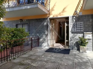 Attico in Affitto a L'Aquila, zona S. Sisto, 500€, 60 m², arredato