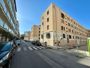 Bilocale in Affitto a Bari, 600€, 55 m², arredato