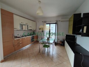 Bilocale in Affitto a Caserta, zona Lincoln, 400€, 50 m², arredato