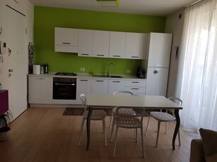 Bilocale in Affitto a Pescara, zona Porta Nuova, 510€, 53 m², arredato