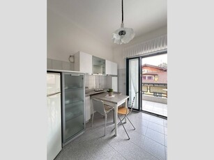 Bilocale in Vendita a Trieste, zona Semicentro, 115'000€, 64 m², arredato