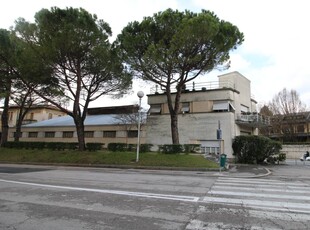Capannone produttivo/industiale di 1090 mq a Gorizia
