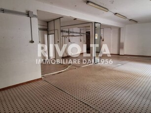 Immobile commerciale in Affitto a Roma, zona Balduina, 2'300€, 126 m²