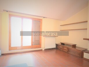 Trilocale in Affitto a Perugia, 480€, 65 m², con Box