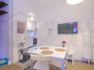 Trilocale in Affitto a Roma, zona Ostiense, 1'400€, 83 m²