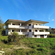 Villa nuova a Minturno - Villa ristrutturata Minturno