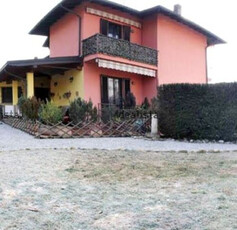 Villa nuova a Mornago - Villa ristrutturata Mornago