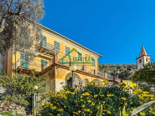 Villa unifamigliare di 420 mq a Imperia