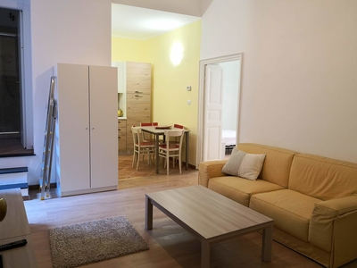 Appartamento ristrutturato in via di pr? 66, Genova