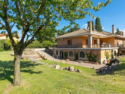 Casa in vendita in Castel di Leva, Italia