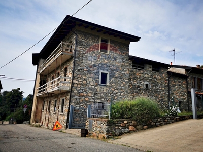 Vendita Stabile - Palazzo Via Della Fonte, 2
Cuasso al Monte, Cuasso al Monte