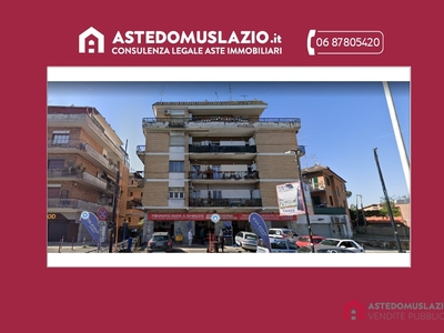 Appartamento in Via Casilina 1064 (RM)