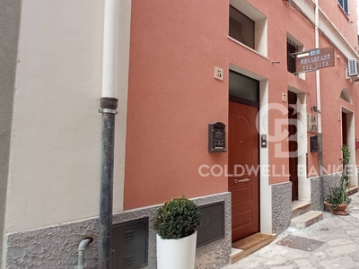 Casa indipendente in vendita a Brindisi - Zona: Centro