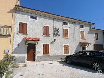 Rustico 5 locali di 180 m² in Tregnago