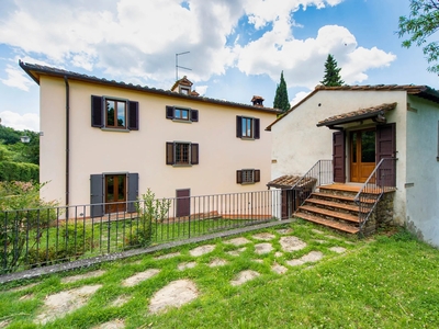 Casa in vendita in Arezzo, Italia