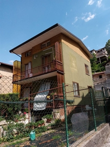 Casa singola abitabile a Lumezzane